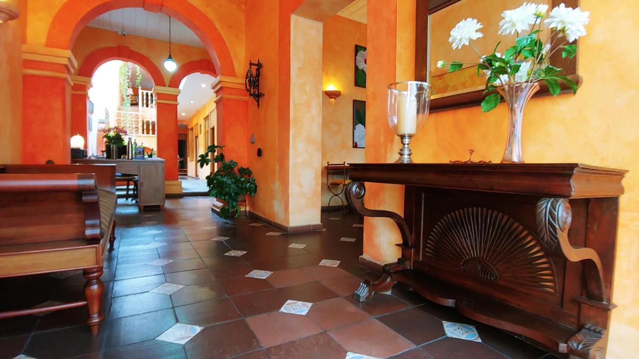 Hotel Boutique Casa Montalvo קואנקה מראה חיצוני תמונה