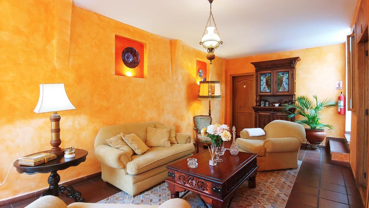 Hotel Boutique Casa Montalvo קואנקה מראה חיצוני תמונה