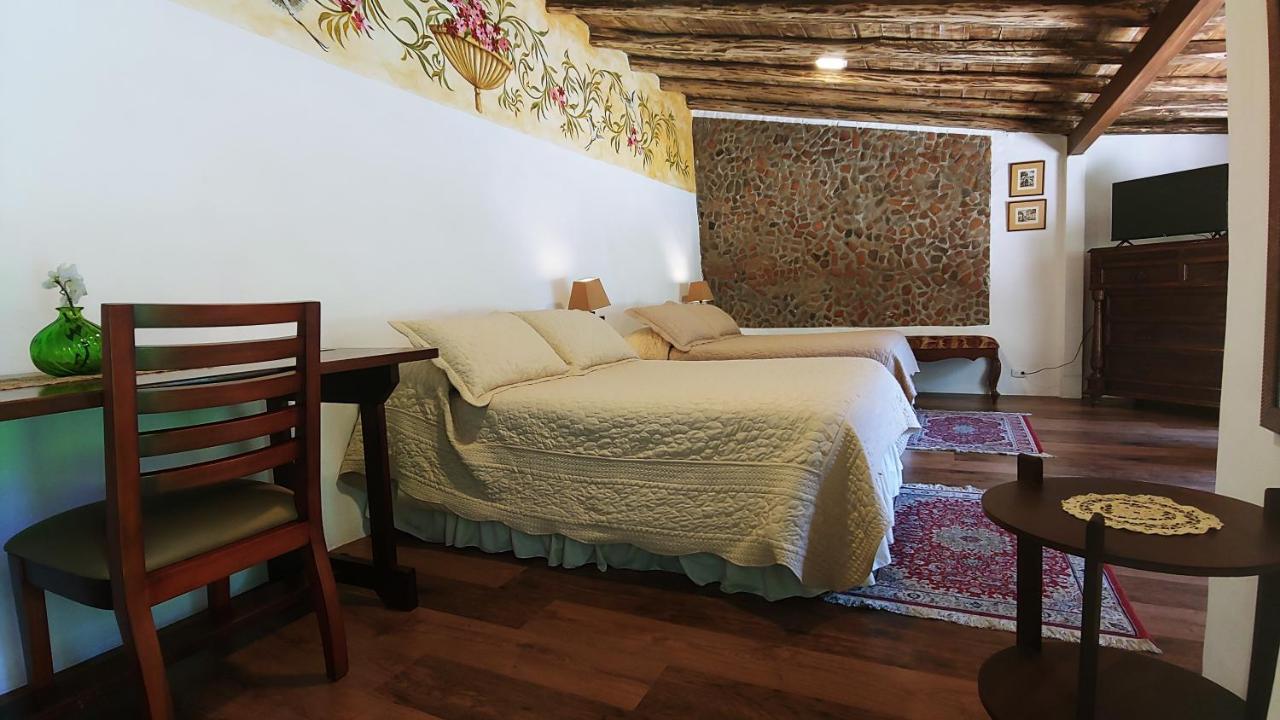 Hotel Boutique Casa Montalvo קואנקה מראה חיצוני תמונה