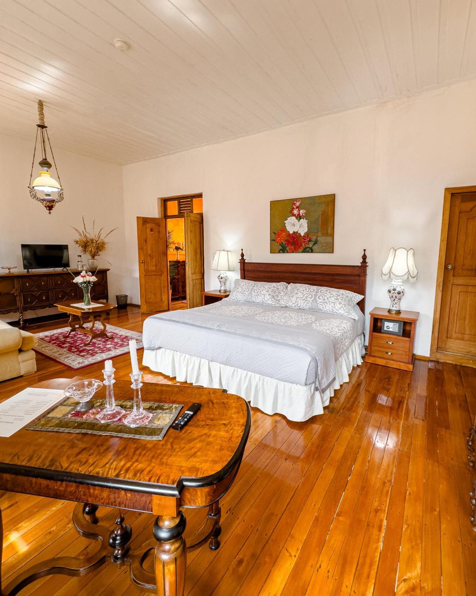 Hotel Boutique Casa Montalvo קואנקה מראה חיצוני תמונה